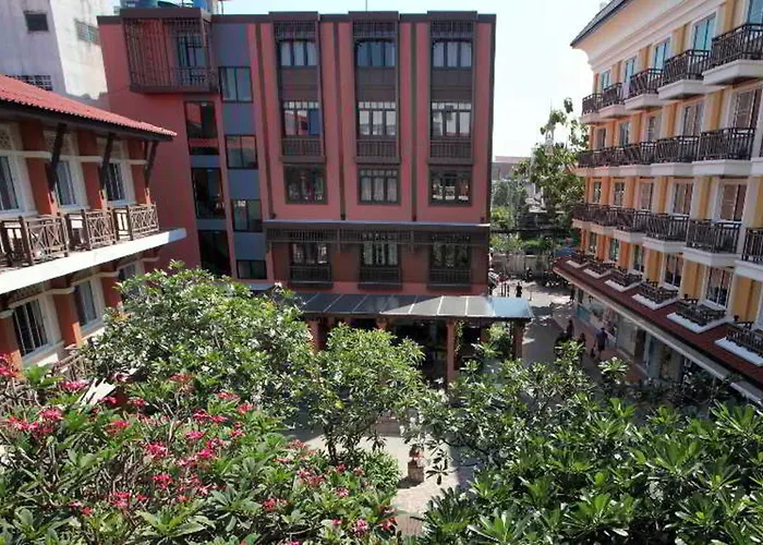 Mini-hôtel Rambuttri Village Plaza 3*