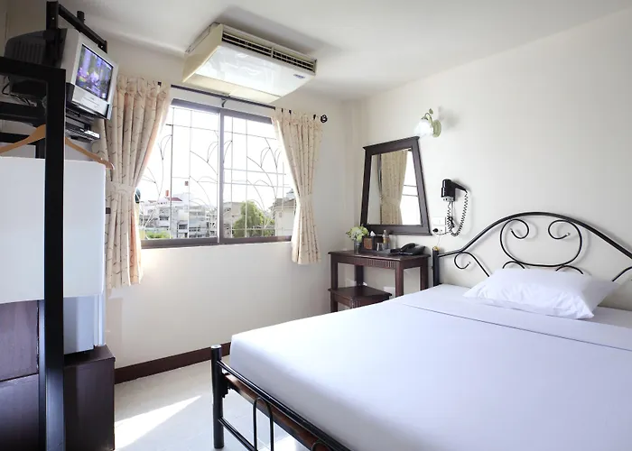Mini-hôtel Rambuttri Village Plaza 3*