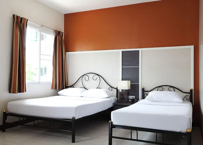 Rambuttri Village Plaza 3* Bangkok