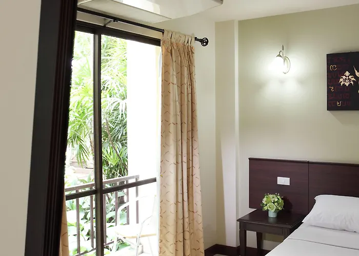 Rambuttri Village Plaza Mini-hôtel